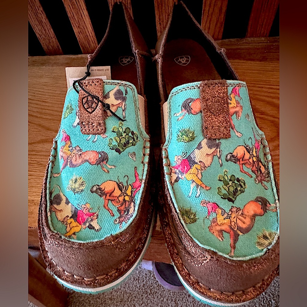 NWT ARIAT WOMEN’S CRUISER. Size 11